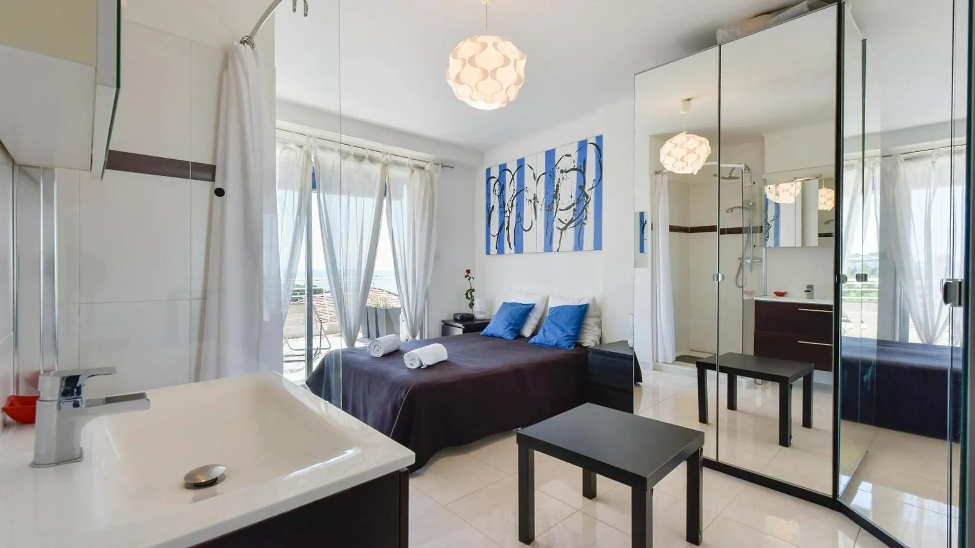 Cozy Top-Floor 2-Br Apartment Terrace And Sea View Cannes